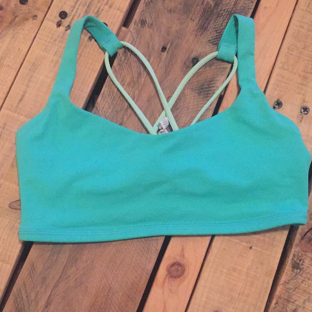 Lulu lemon sports bra